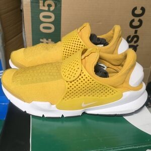 Nike Sock Dart Mens Sz 9